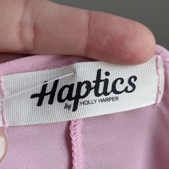 HAPTICS Blush Pink Poet Style Femme Statement sleeve Blouse M - Picture 3 of 11